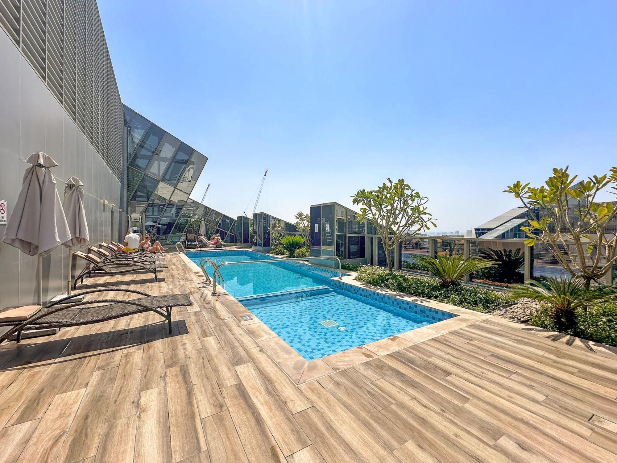 Cozy In J One, Business Bay Apartment